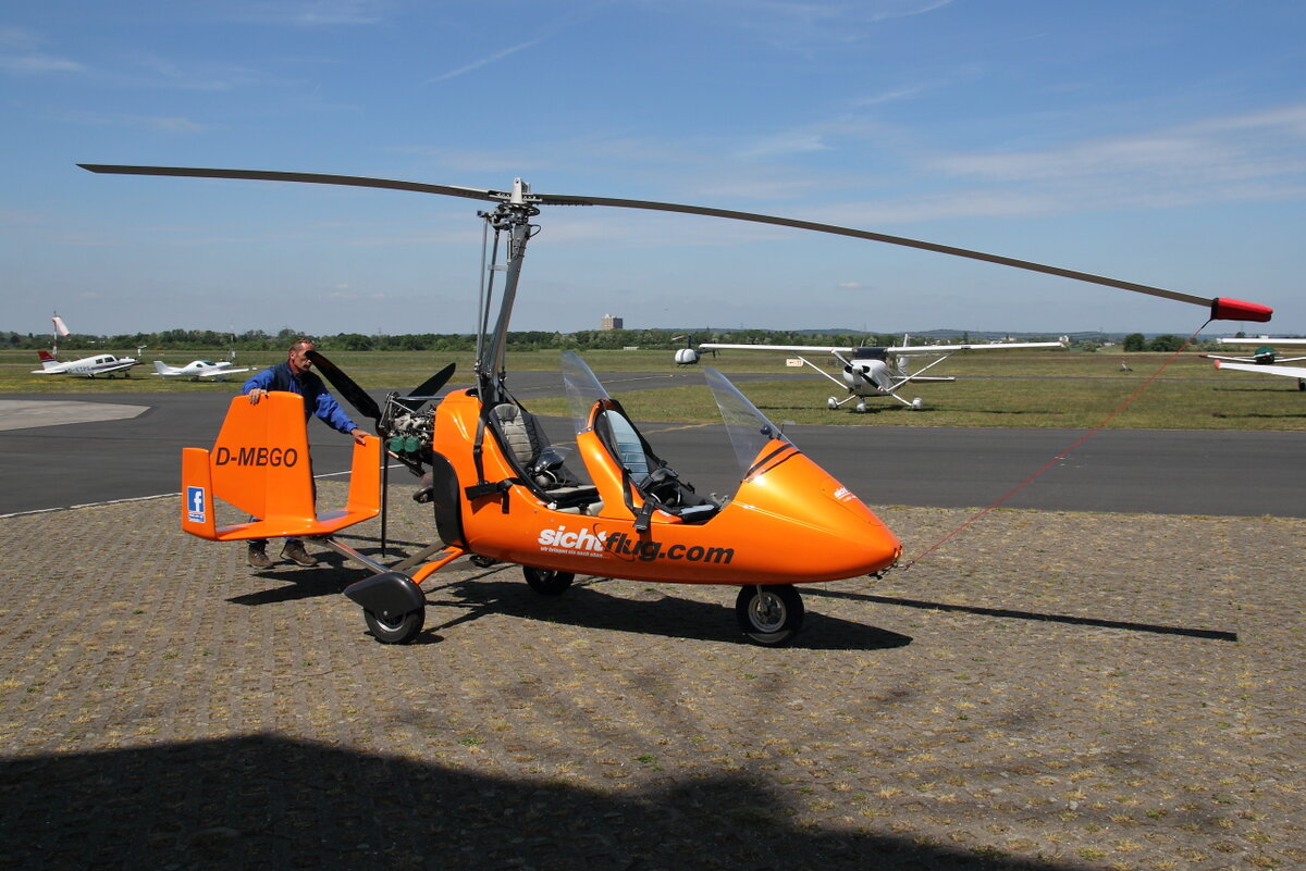 Sichtflug, D-MBGO, Autogyro Europe MTOsport. Bonn-Hangelar (EDKB) am 14.05.2022.