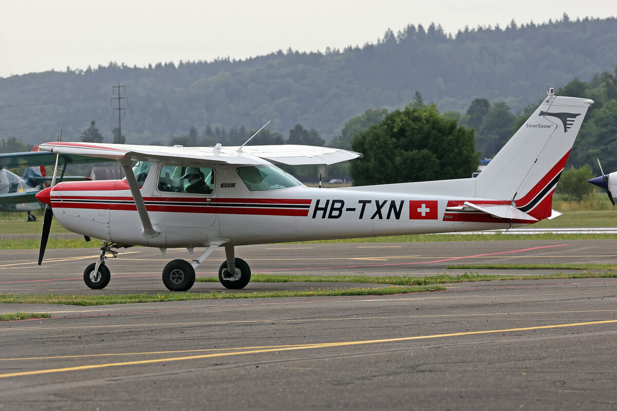 Silver Goose Aviation, HB-TXN, Cessna 152, msn: 15285057, 16.Juni 2026, Birrfeld, Switzerland.