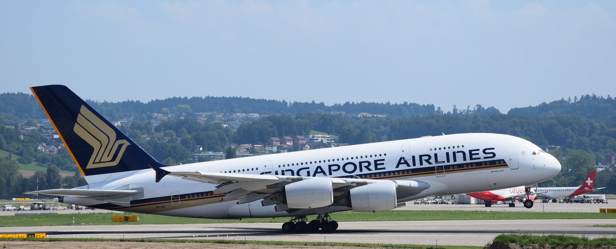 Singapore A-380 9V-SKI  rotate  auf Piste 16 in Zürich am 01.08.2017