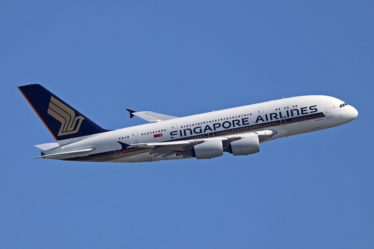 Singapore Airlines, 9V-SKV, Airbus A380-841, msn: 247, 07.Juli 2023, LHR London Heathrow, United Kingdom.