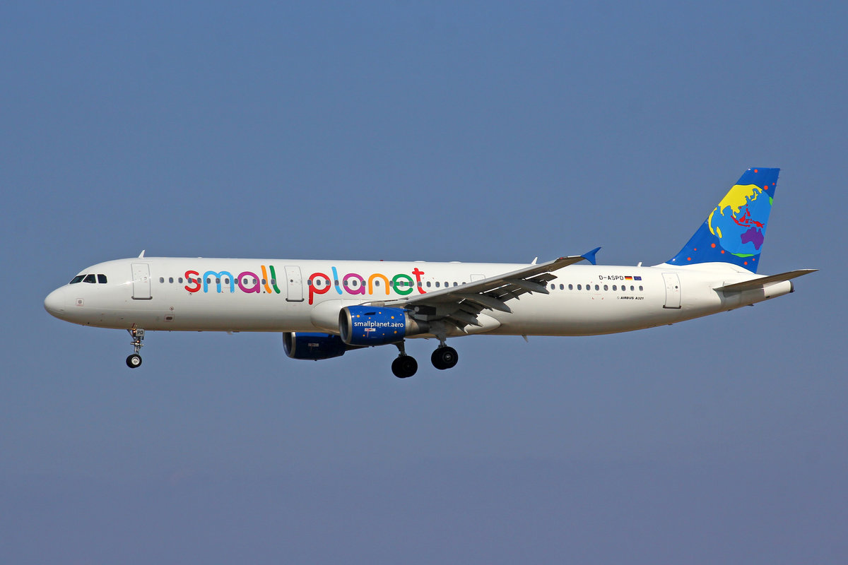 Small Planet Airlines (Germany), D-ASPD, Airbus A321-211, msn: 808, 08.Oktober 2018, RHO Rhodos, Greece.