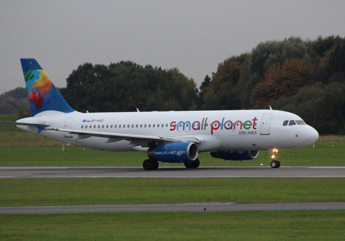 Small Planet Airlines Poland, SP-HAD , MSN 2016,, Airbus A 320-232 , 18.10.2017, HAM-EDDH, Hamburg, Germany 