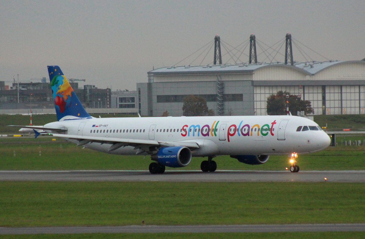 Small Planet Airlines Poland, SP-HAY, MSN 2912, Airbus A 321-211, 18.10.2017, HAM-EDDH, Hamburg, Germany 