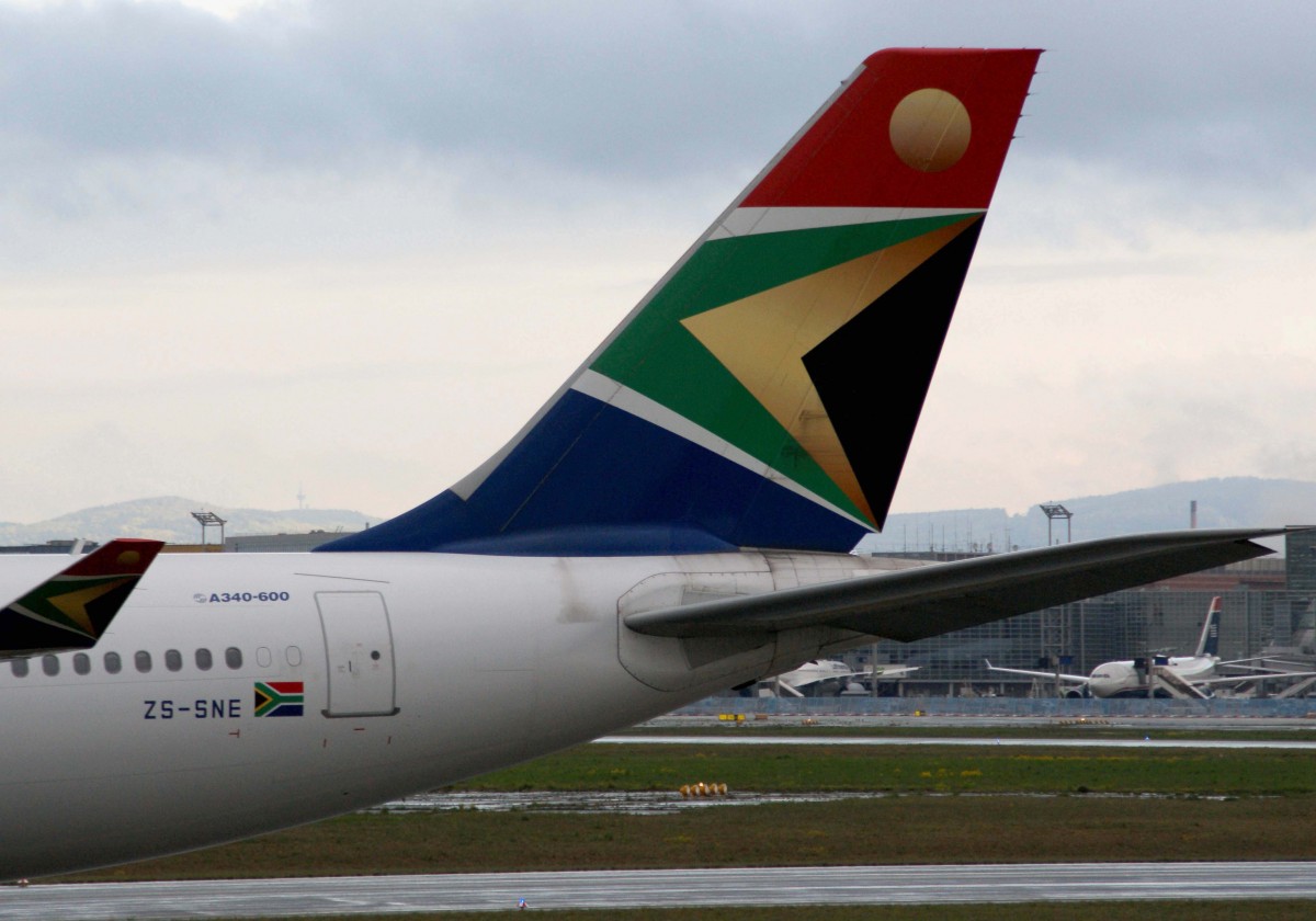 South African Airways, ZS-SNE, Airbus, A 340-600 (Seitenleiwerk/Tail, 18.04.2014, FRA-EDDF, Frankfurt, Germany