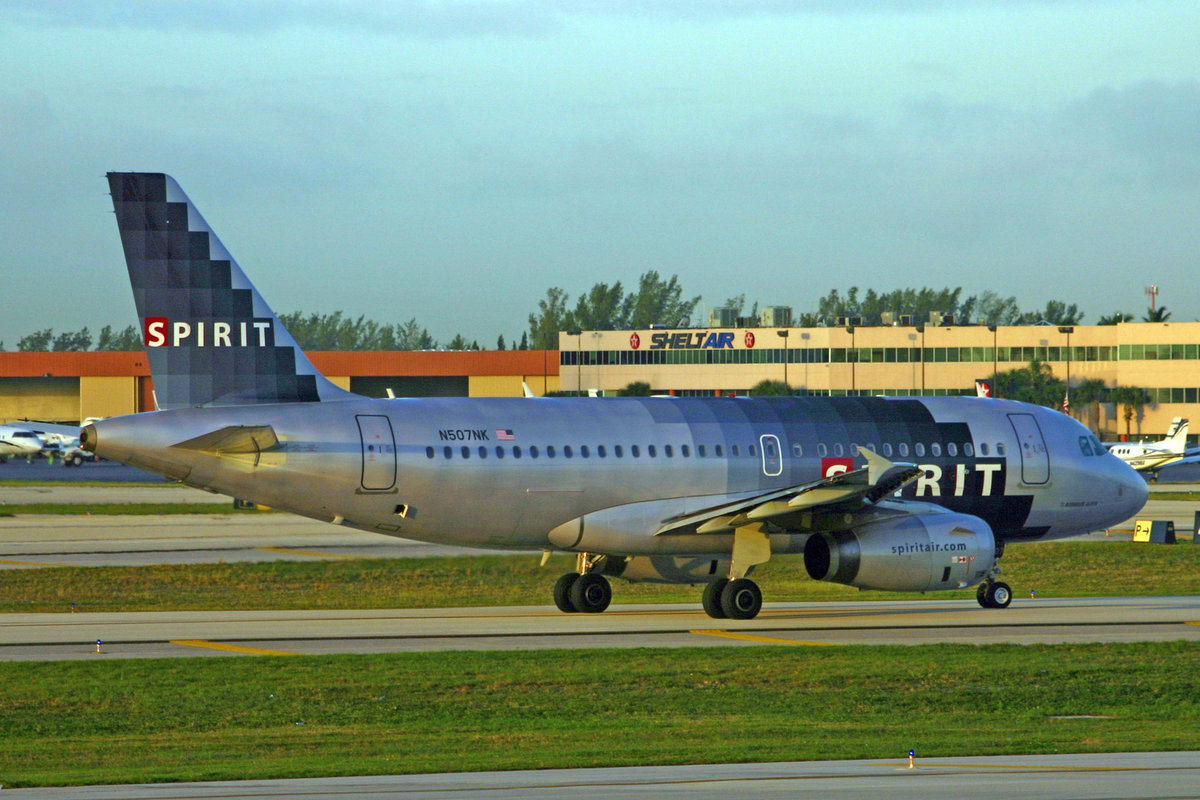 Spirit Airlines, N507NK, Airbus A319-132, msn: 2560, 08.Januar 2007, FLL Fort Lauderdale, USA.
