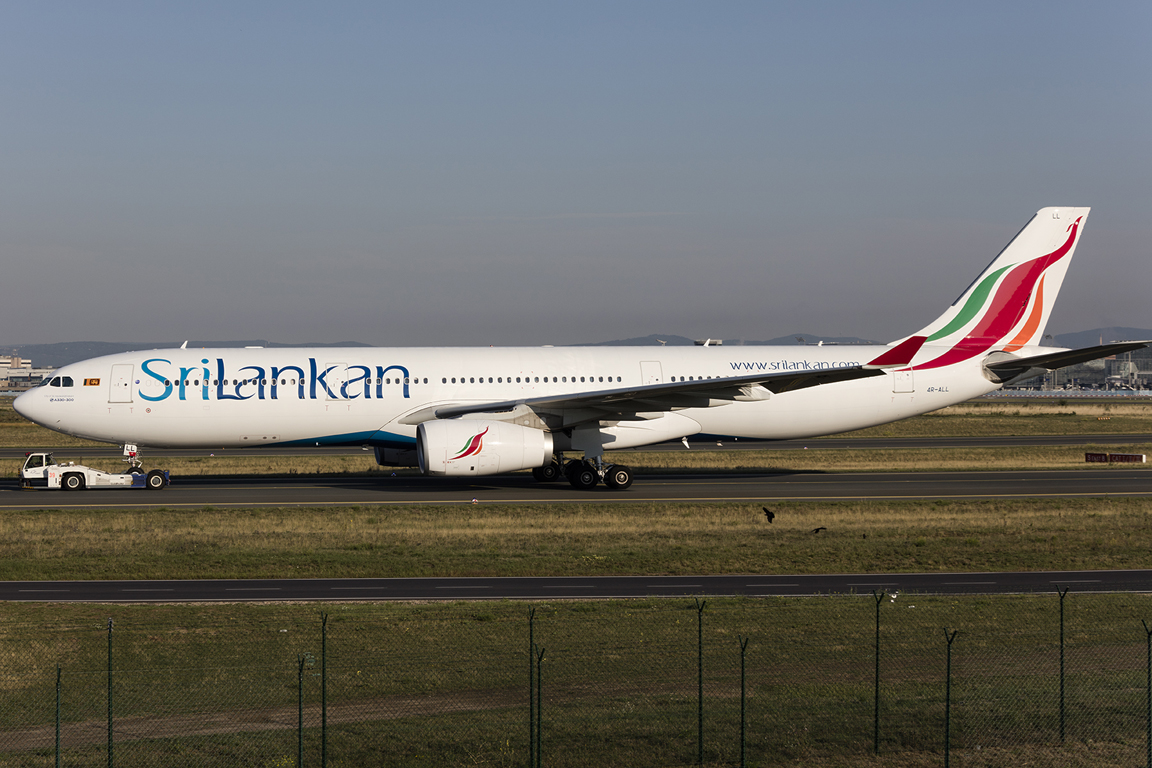 SriLankan Airlines, 4R-ALL, Airbus, A330-343, 30.08.2015, FRA, Frankfurt, Germany 




