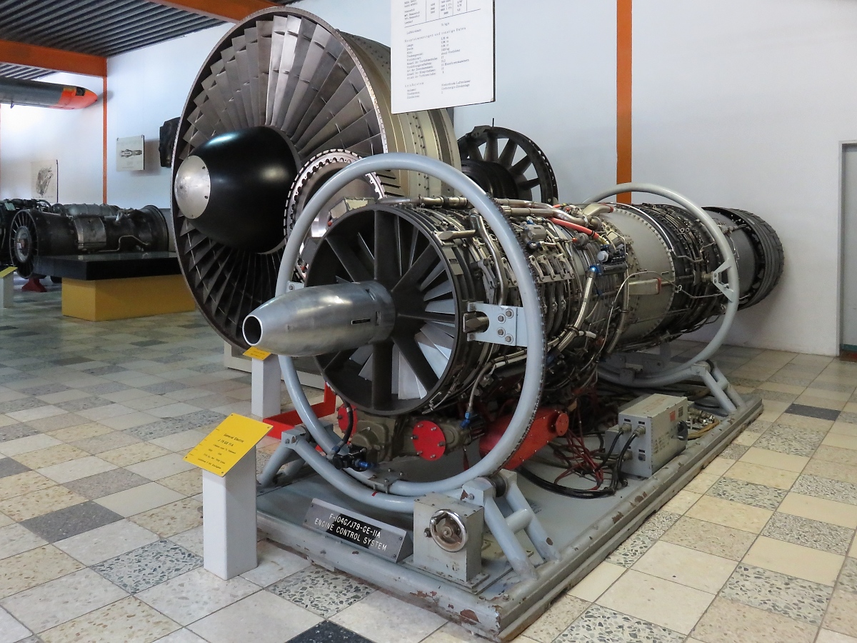 Starfighter-Triebwerk (1958) J79GE11A von General Electric in der Flugausstellung Hermeskeil, 23.8.18
