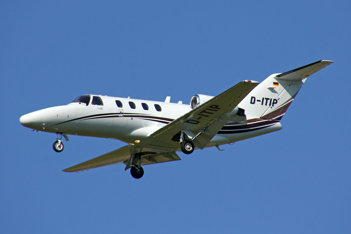StarWings, D-ITIP, Cessna 525 Citation CJ-1, msn: 525-0494, 24.Juli 2019, ZRH Zürich, Switzerland.