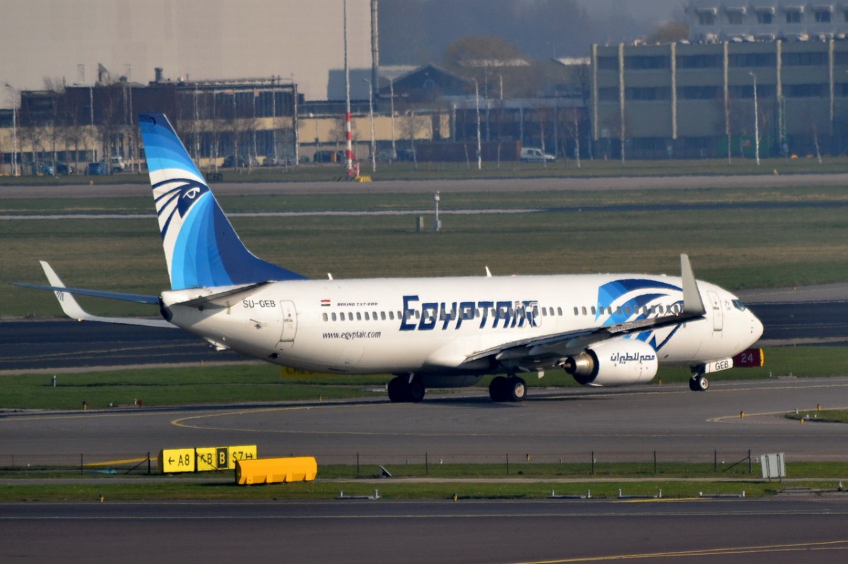 SU-GEB EgyptAir Boeing 737-866(WL)   08.03.2014   Amsterdam-Schiphol