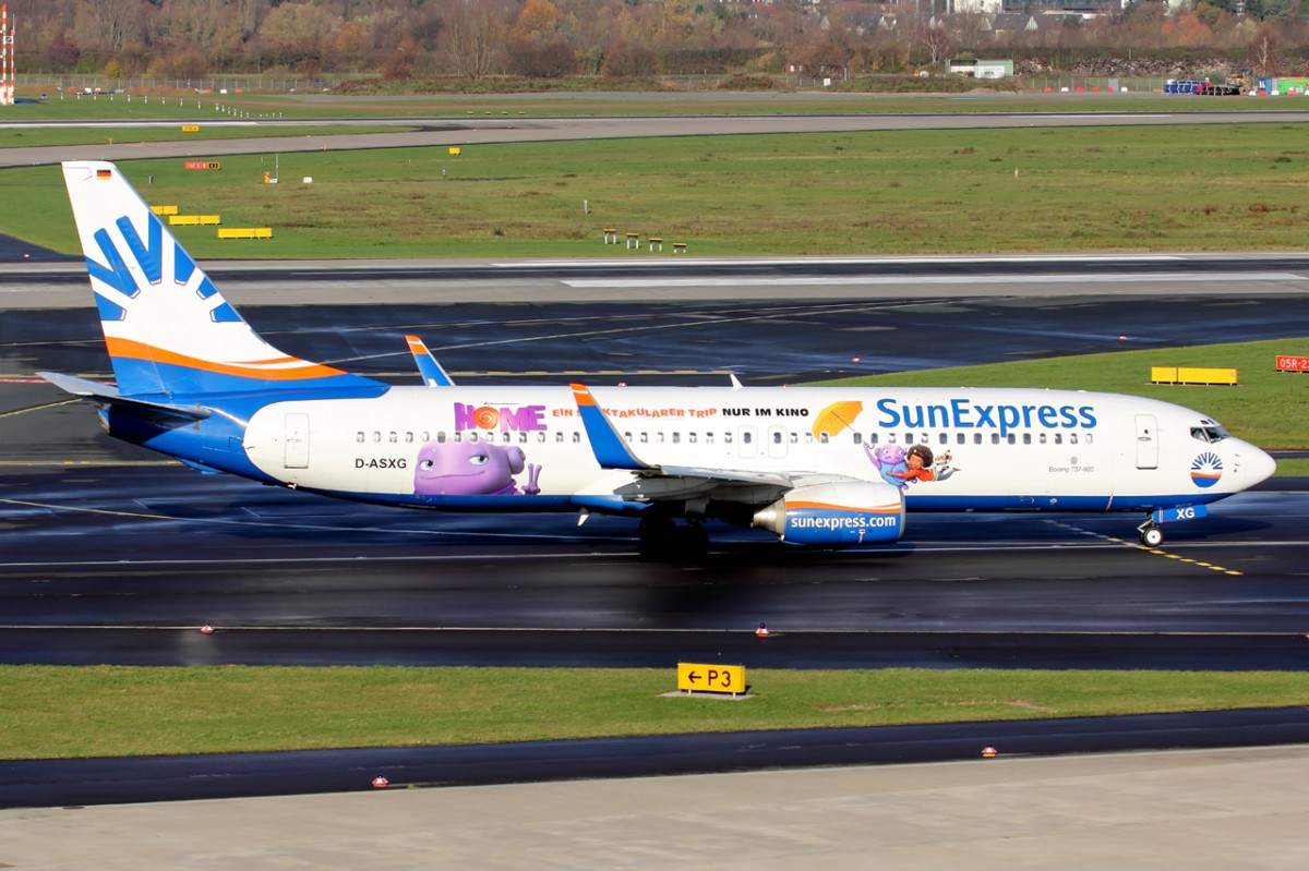 Sun Express Germany D-ASXG rollt zum Start in Düsseldorf 21.11.2015