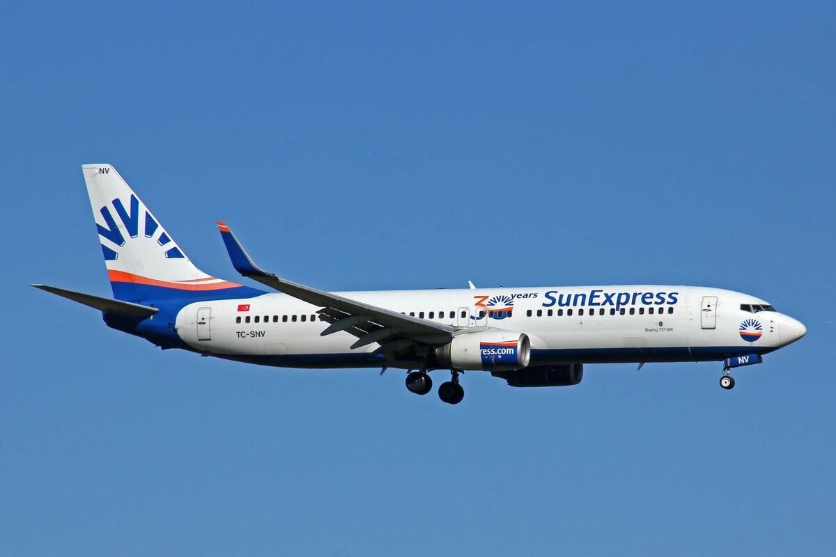 Sun Express, TC-SNV, Boeing B737-86J, msn: 28072/147, 23.Oktober 2021, ZRH Zürich, Switzerland.