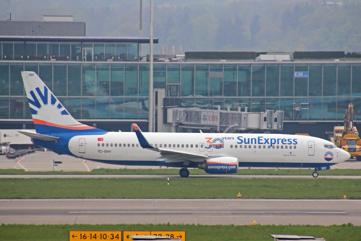 Sun Express, TC-SNV, Boeing B737-86J, msn: 28072/147, 23.April 2022, ZRH Zürich, Switzerland.