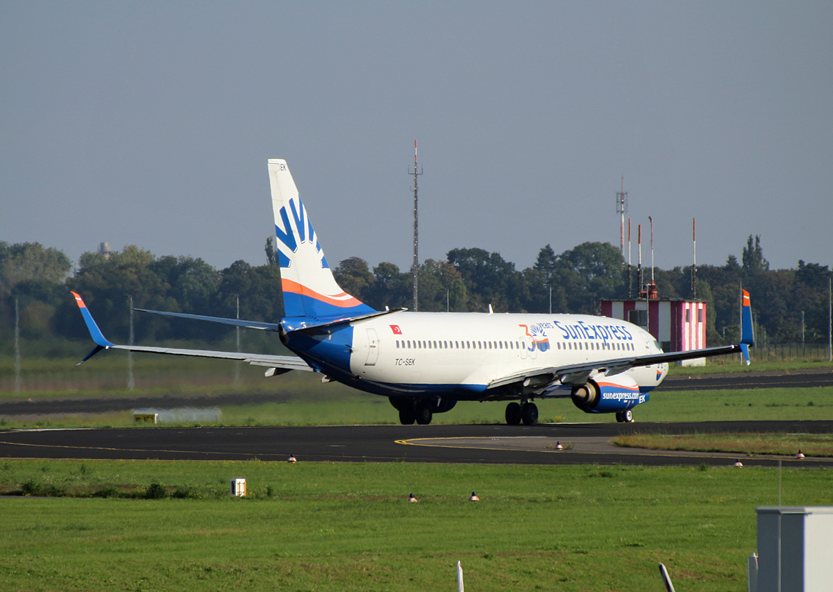 SunExpress, Boeing B 737-8HC, TC-SEK, BER, 26.09.2021