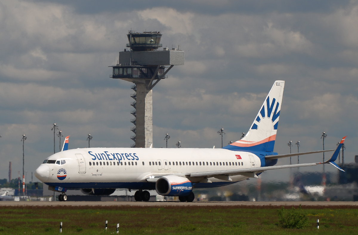 SunExpress, Boeing B 737-8HC, TC-SEU, BER, 15.05.2026