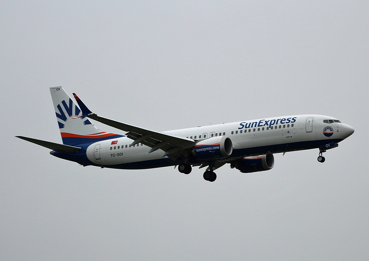 SunExpress, Boeing B 737 MAX 8, TC-SOI, BER, 30.12.2021