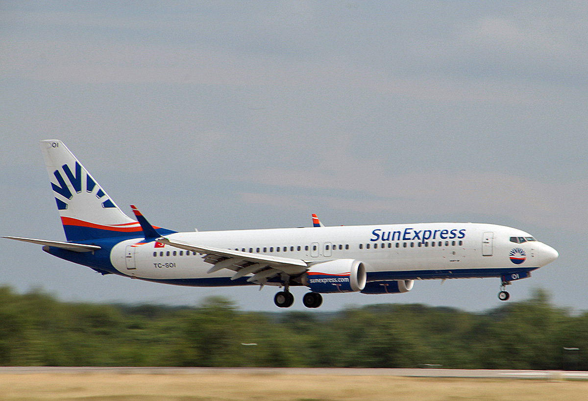 SunExpress, Boeing B 737 MAX 8, TC-SOI, BER-Spottertour, 15.07.2025