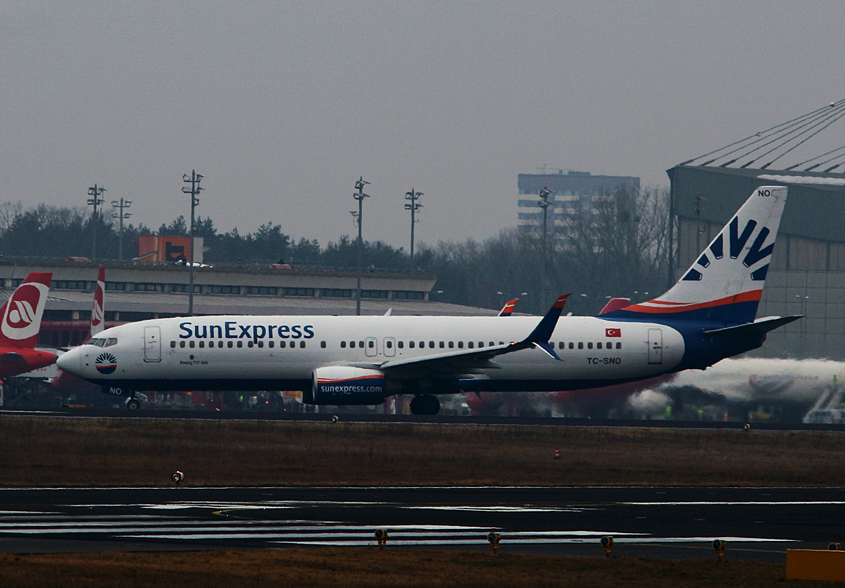 SunExpress, Boieng B 737-8HC, TC-SNO, TXL, 08.02.2017