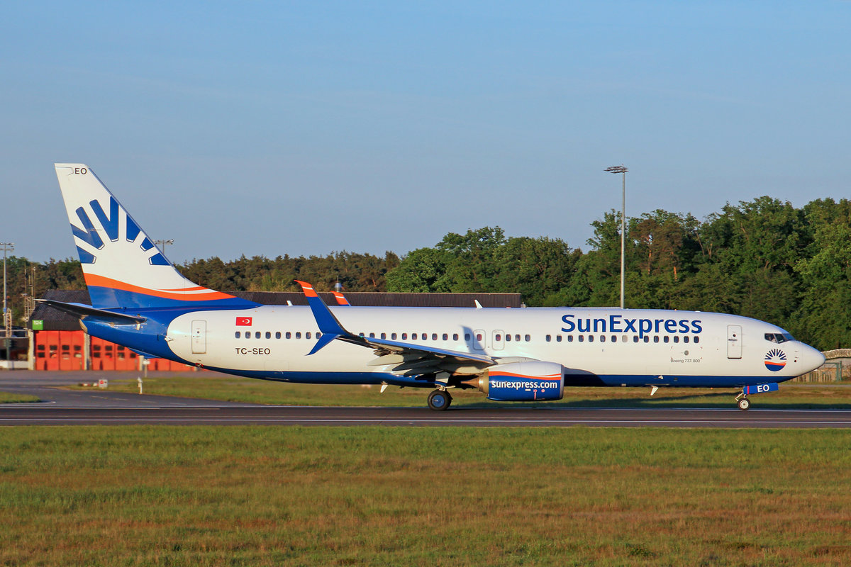 SunExpress, TC-SEO, Boeing 737-8HC, 20.Mai 2017, FRA Frankfurt am Main, Germany.