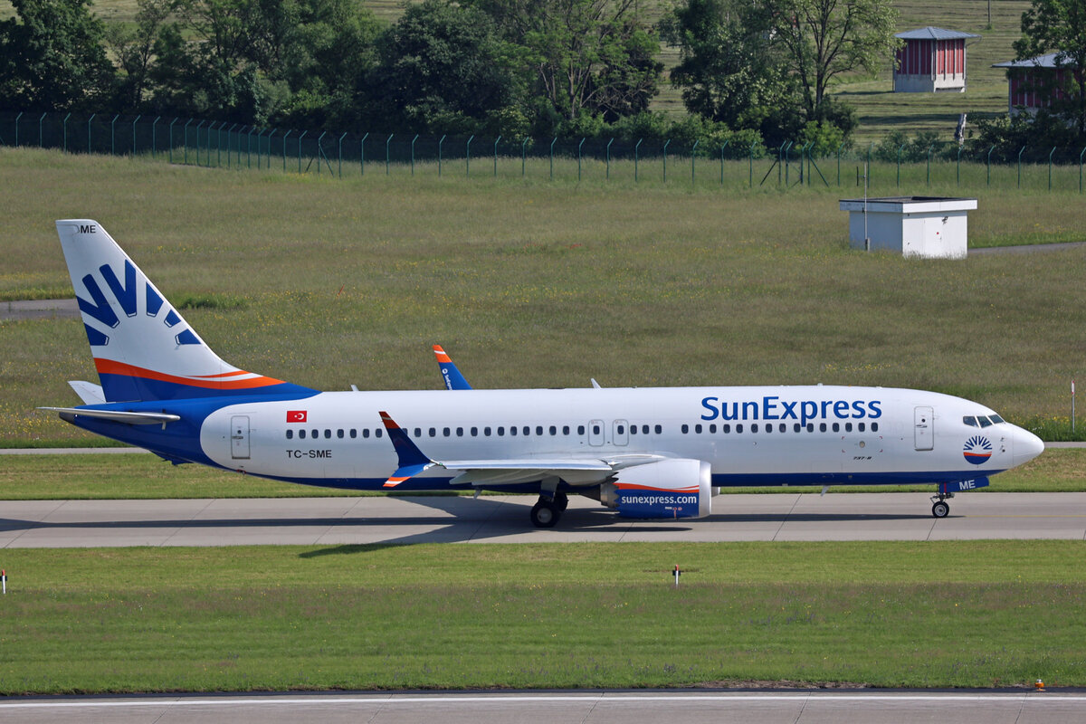 SunExpress, TC-SME, Boeing B737-8MAX, msn: 63607/8155, 29.Mai 2023, ZRH Zürich, Switzerland.