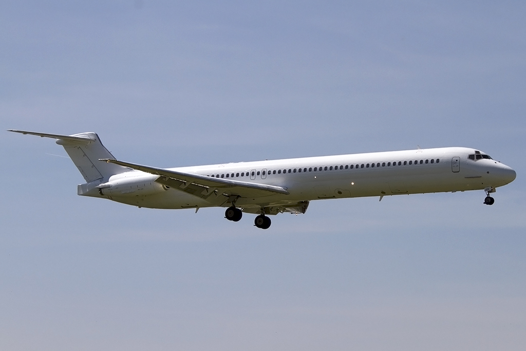Swiftair, EC-JUG, McDonnell Douglas, MD-83, 17.05.2014, BRU, Brüssel, Belgium




