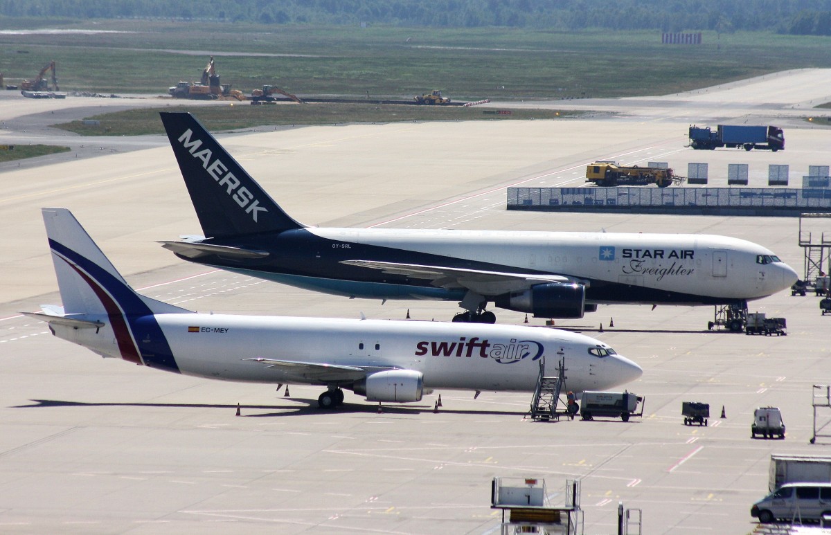 Swiftair,EC-MEY,(c/n 24438),Boeing 737-476(SF),05.06.2015,CGN-EDDK,Köln-Bonn,Germany