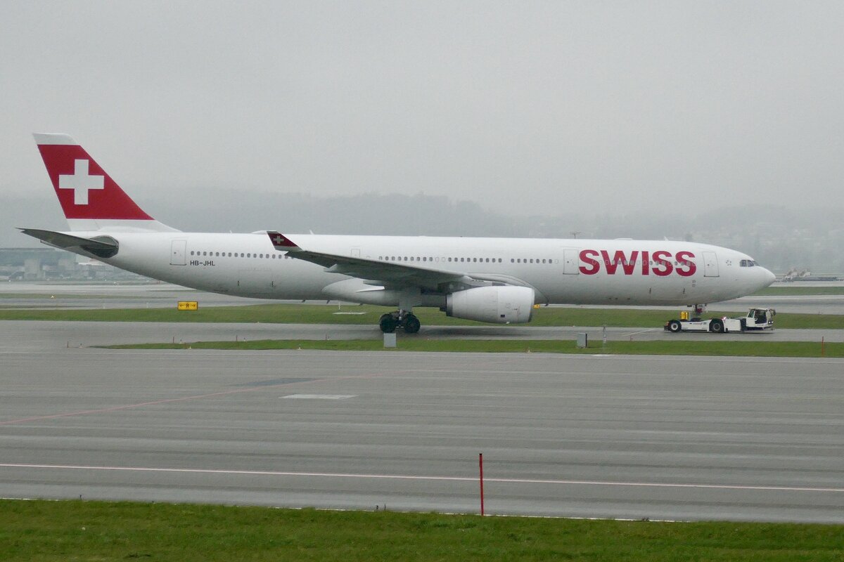 Swiss, A330-300, HB-JHL, 7.12.22, Zürich