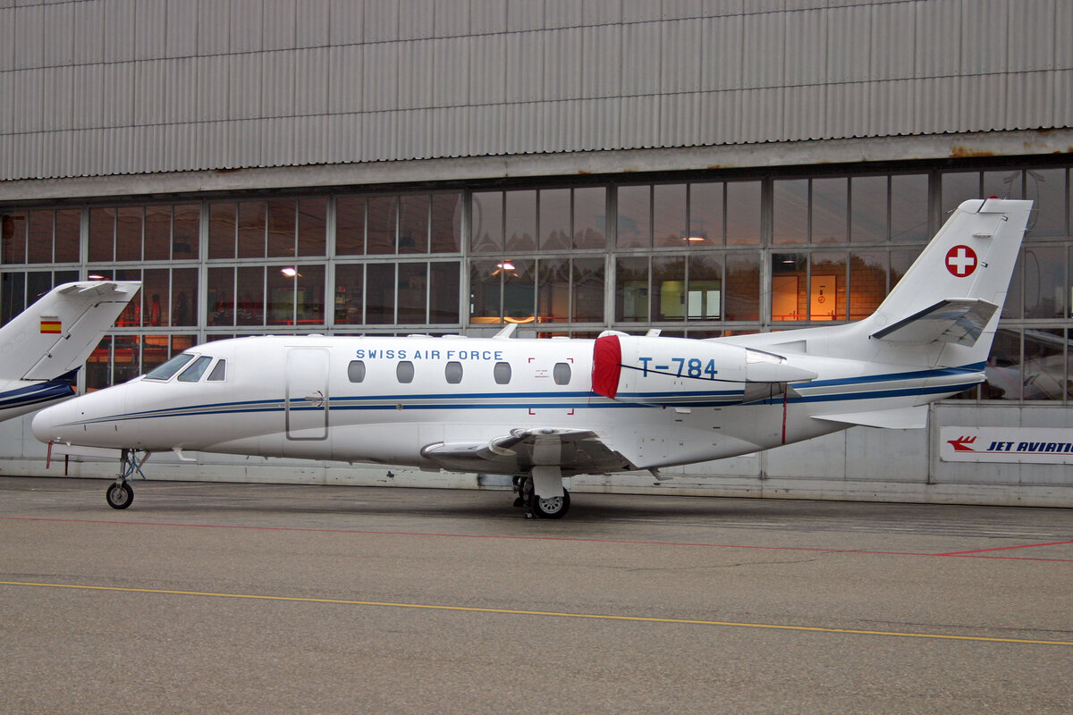 Swiss Air Force, Cessna 560XL Excel, T-784, msn: 560-5269, 27.Oktober 2007, ZRH Zürich, Switzerland.