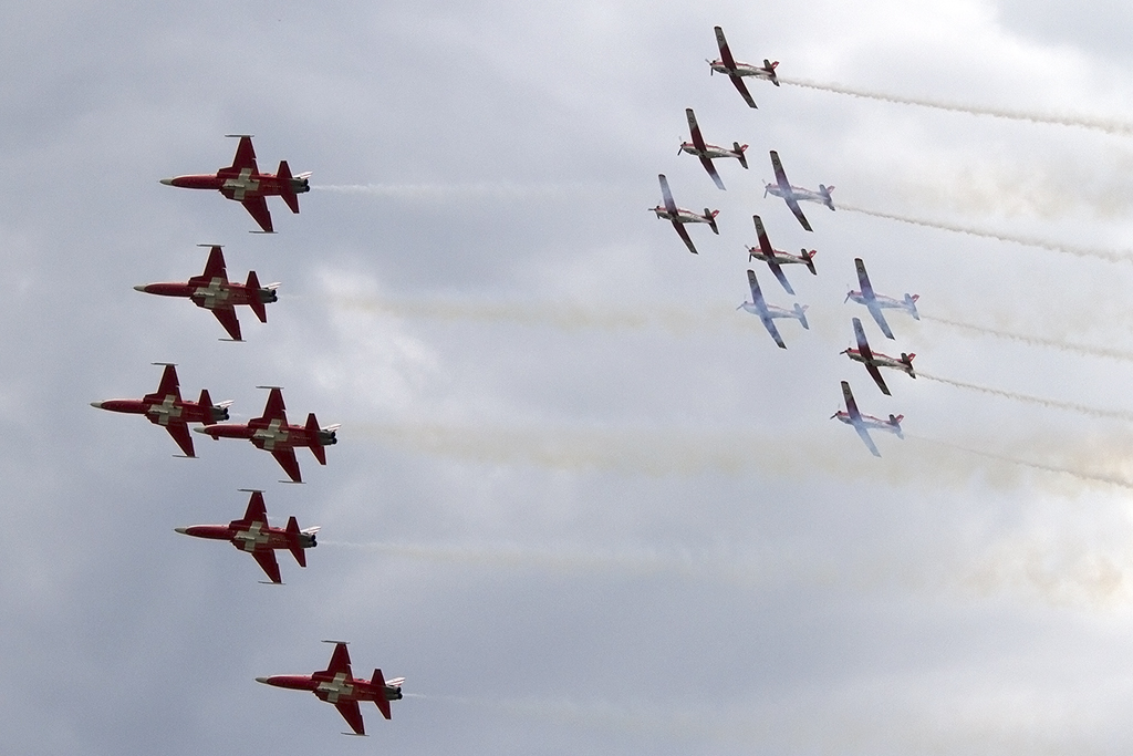 Swiss Air Force, PC-7 Team + Patrouille Suisse, 29.08.2014, LSMP, Payerne, Switzerland 


