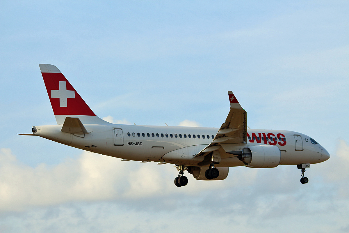 Swiss, Airbus A 220-300, HB-JBD, TXL, 01.09.2018