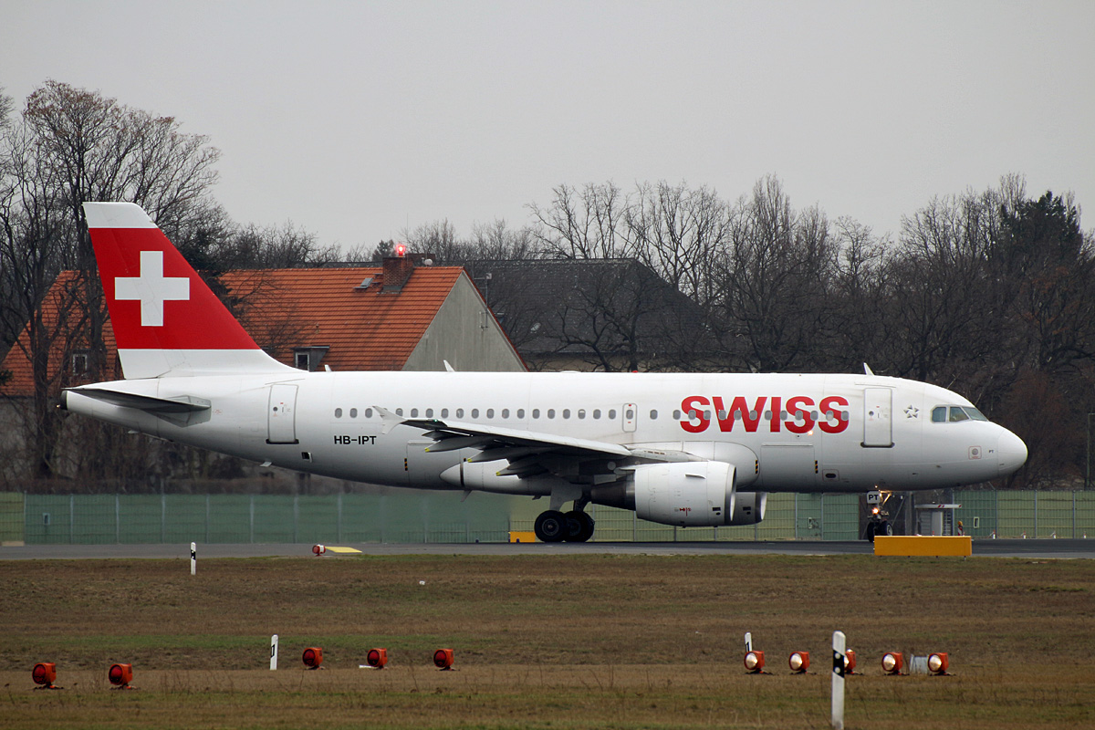 Swiss, Airbus A 319-112, HB-IPT, TXL, 02.03.2019