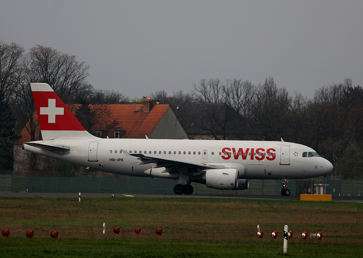 Swiss, Airbus A 319-112, HB-IPX, TXL, 02.04.2017