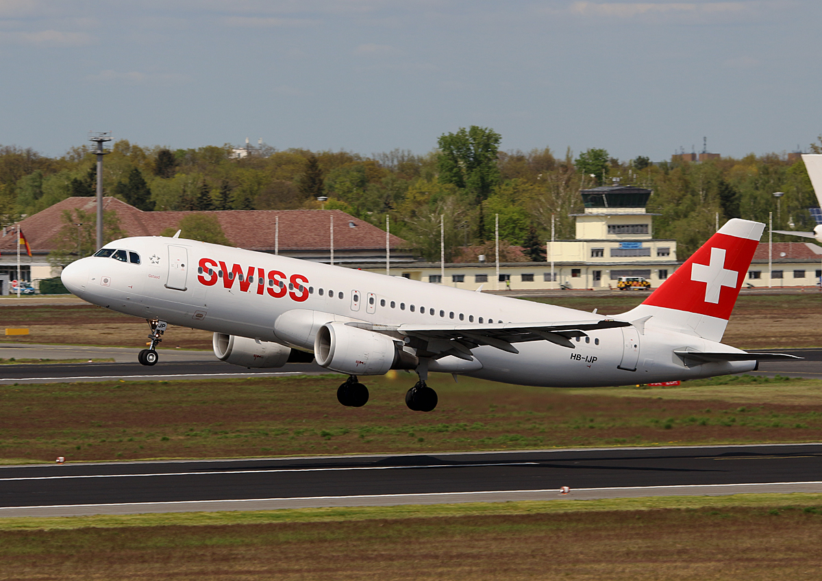Swiss, Airbus A 320-214, HB-IJP, TXL, 04.05.2016