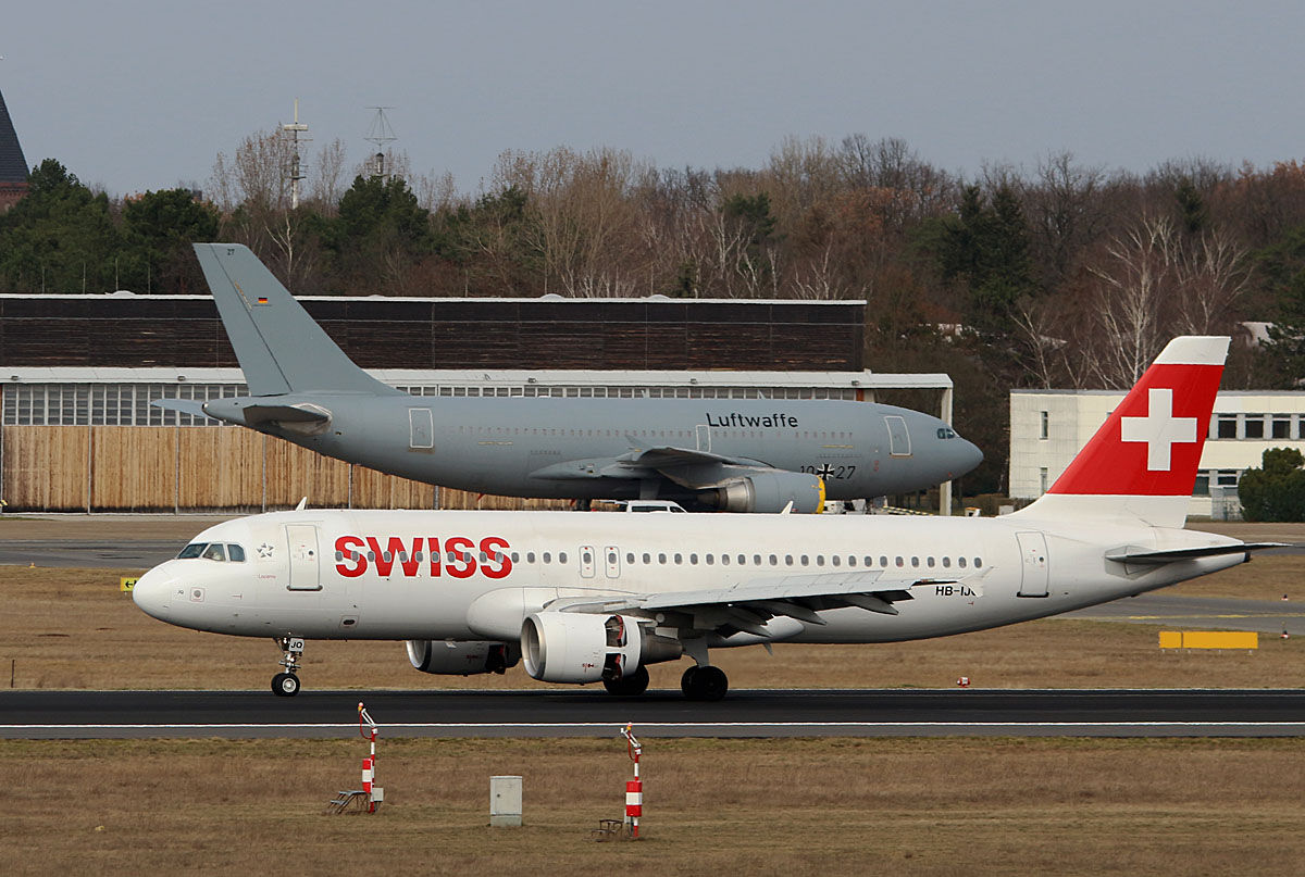 Swiss, Airbus A 320-214, HB-IJQ, Germany Air Force, Airbus A 319-304(MRTT),10+27, TXL, 16.03.2017