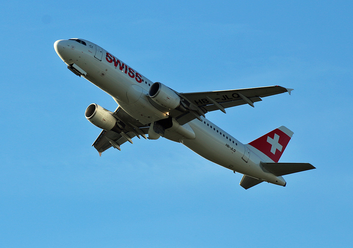 Swiss, Airbus A 320-214, HB-JLQ, TXL, 06.10.2019