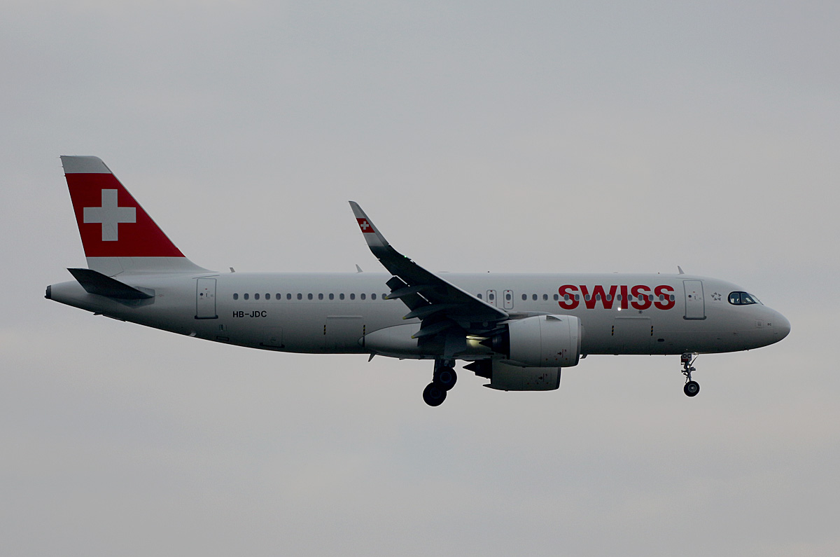 Swiss, Airbus A 320-271N, HB-JDC, BER, 14.11.2021