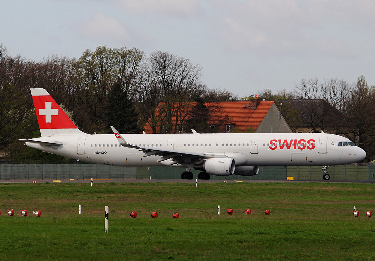 Swiss, Airbus A 321-212, HB-IOO, TXL, 14.04.2017