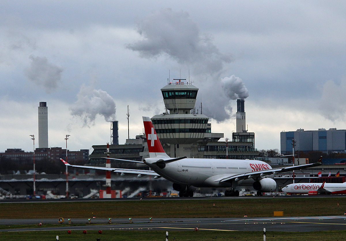 Swiss, Airbus A 330-343X, HB-JHD, TXL, 19.11.2017