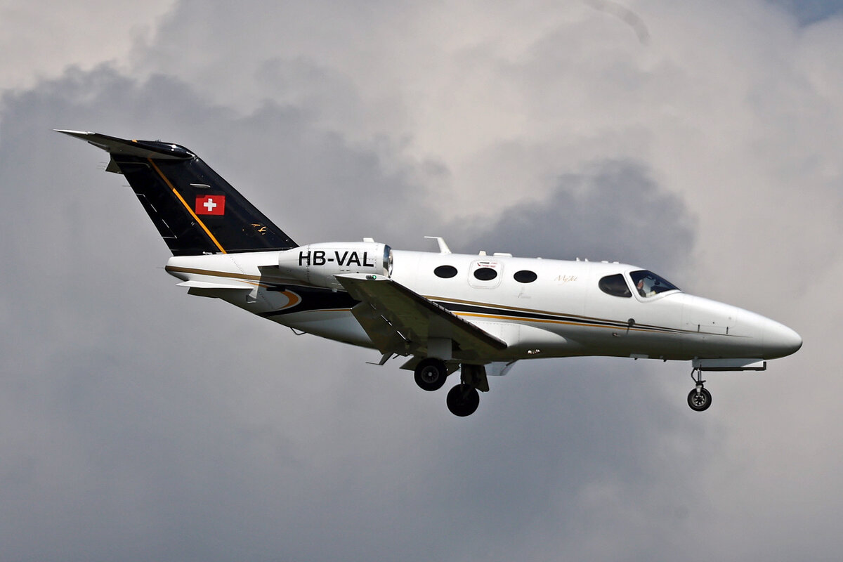 Swiss Aviation Club, HB-VAL, Cessna 510 Mustang, msn: 510-0360, 24.August 2025, ZRH Zürich, Switzerland.