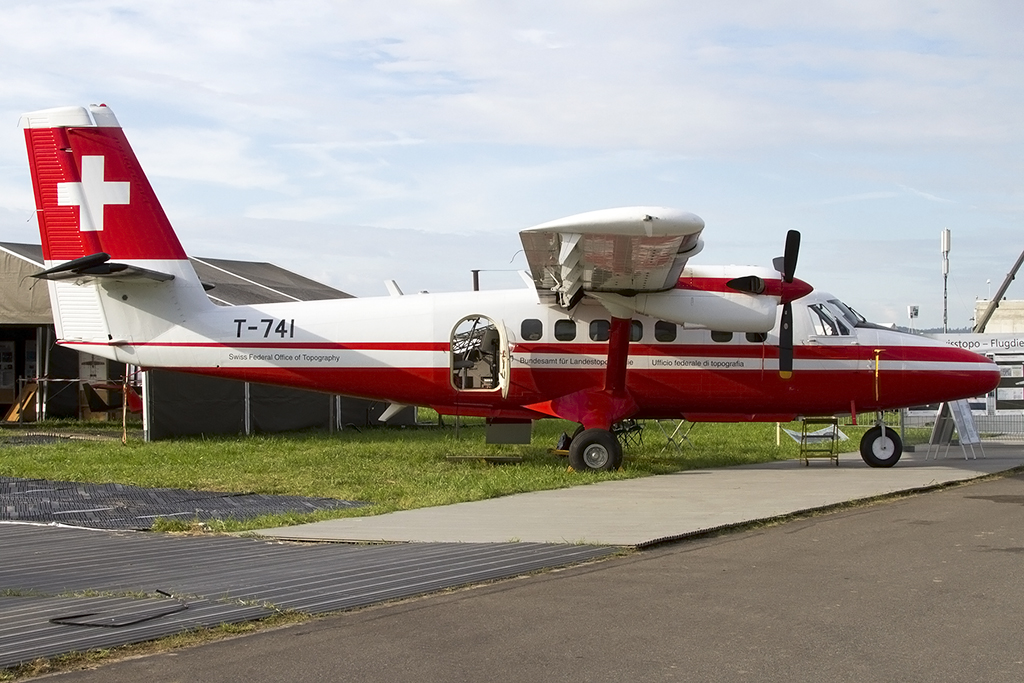 Swiss Federal Office of Topography, T-741, deHavilland, DHC-6-300 Twin-Otter, 29.08.2014, LSMP, Payerne, Switzerland 



