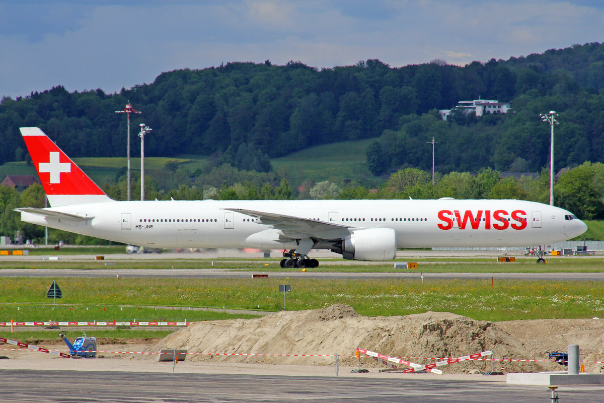 SWISS Global Air Lines, HB-JNE, Boeing 777-31DEER, 3.Mai 2017, ZRH Zürich, Switzerland.