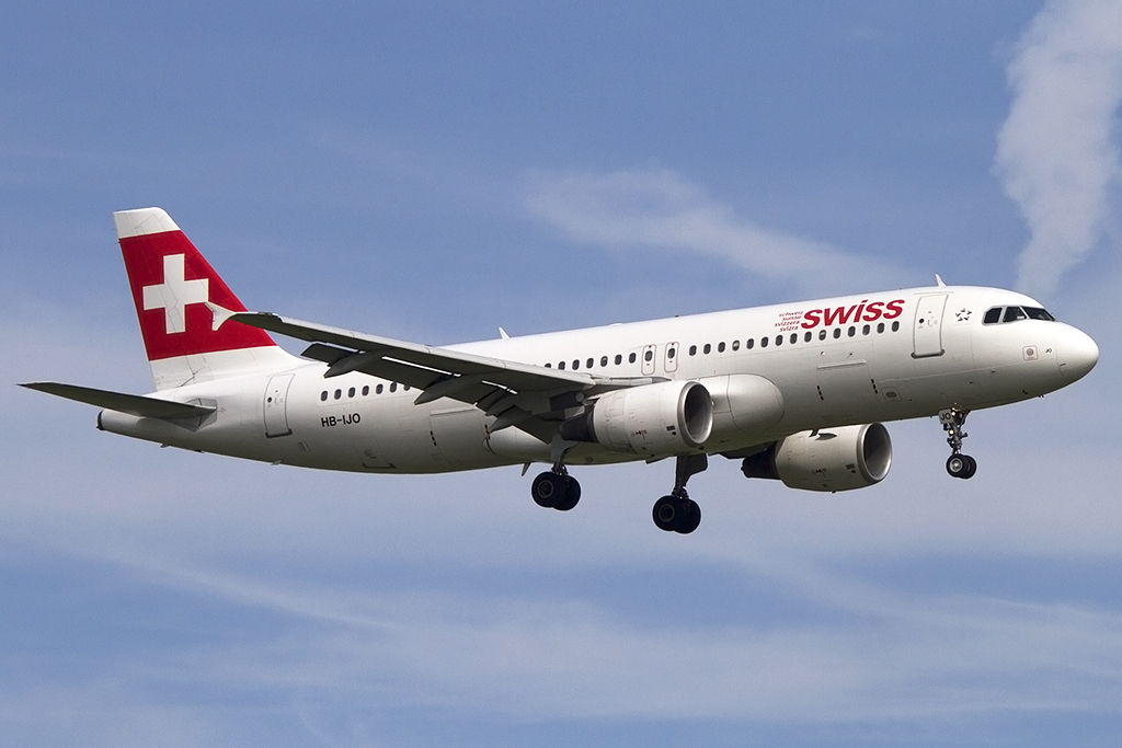 Swiss, HB-IJO, Airbus, A320-214, 22.09.2013, ZRH, Zrich, Switzerland 


