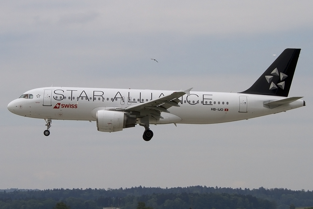 Swiss, HB-IJO, Airbus, A320-214, 24.05.2015, ZRH, Zürich, Switzerland 



