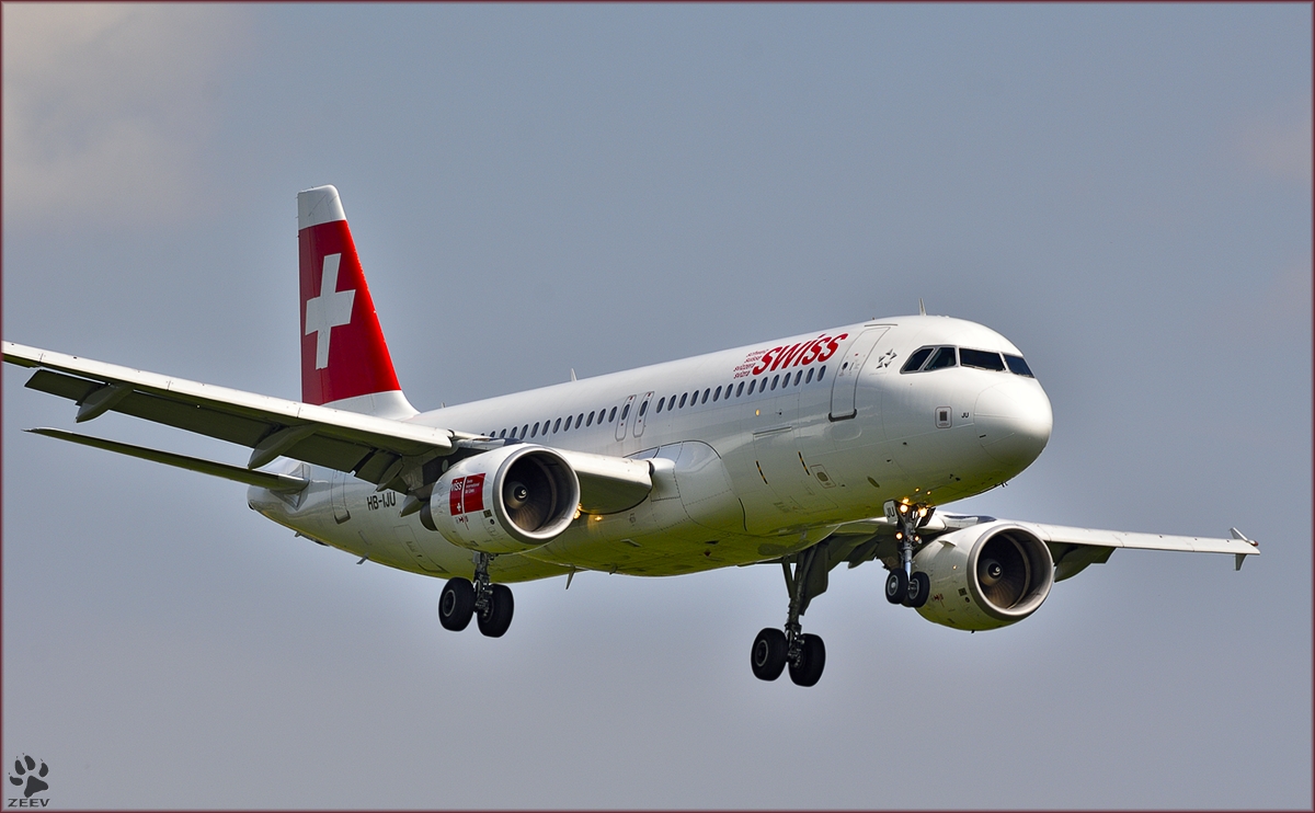 SWISS HB-IJU, Airbus A320-214 bei Trainingsflug auf Maribor Flughafen MBX. /19.8.2014