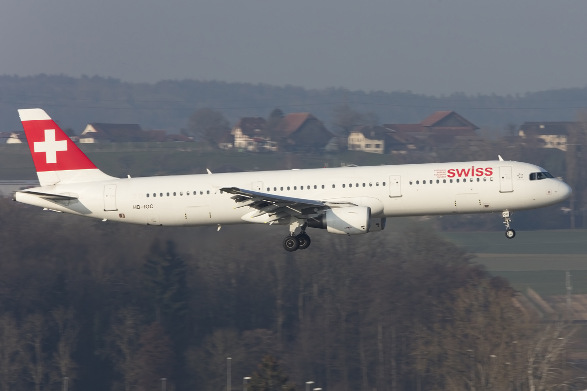 Swiss, HB-IOC, Airbus, A321-111, 19.03.2016, ZRH, Zürich, Switzenland 



