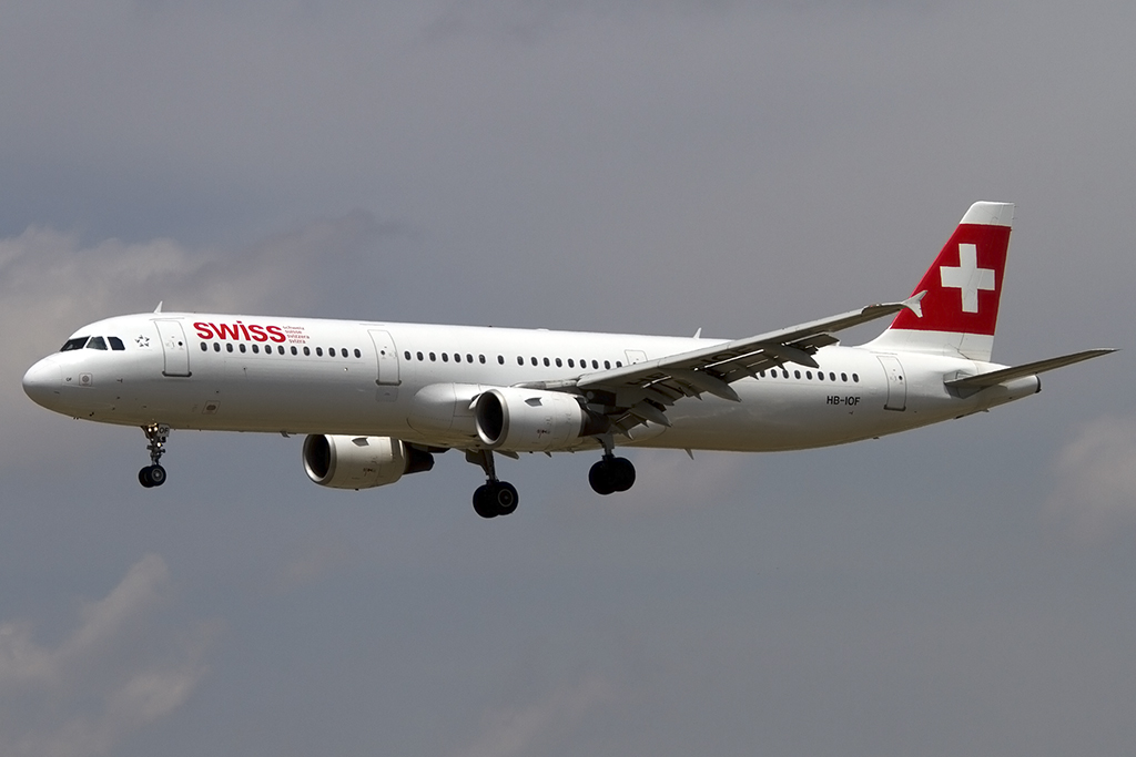 Swiss, HB-IOF, Airbus, A321-111, 27.05.2014, BCN, Barcelona, Spain 



