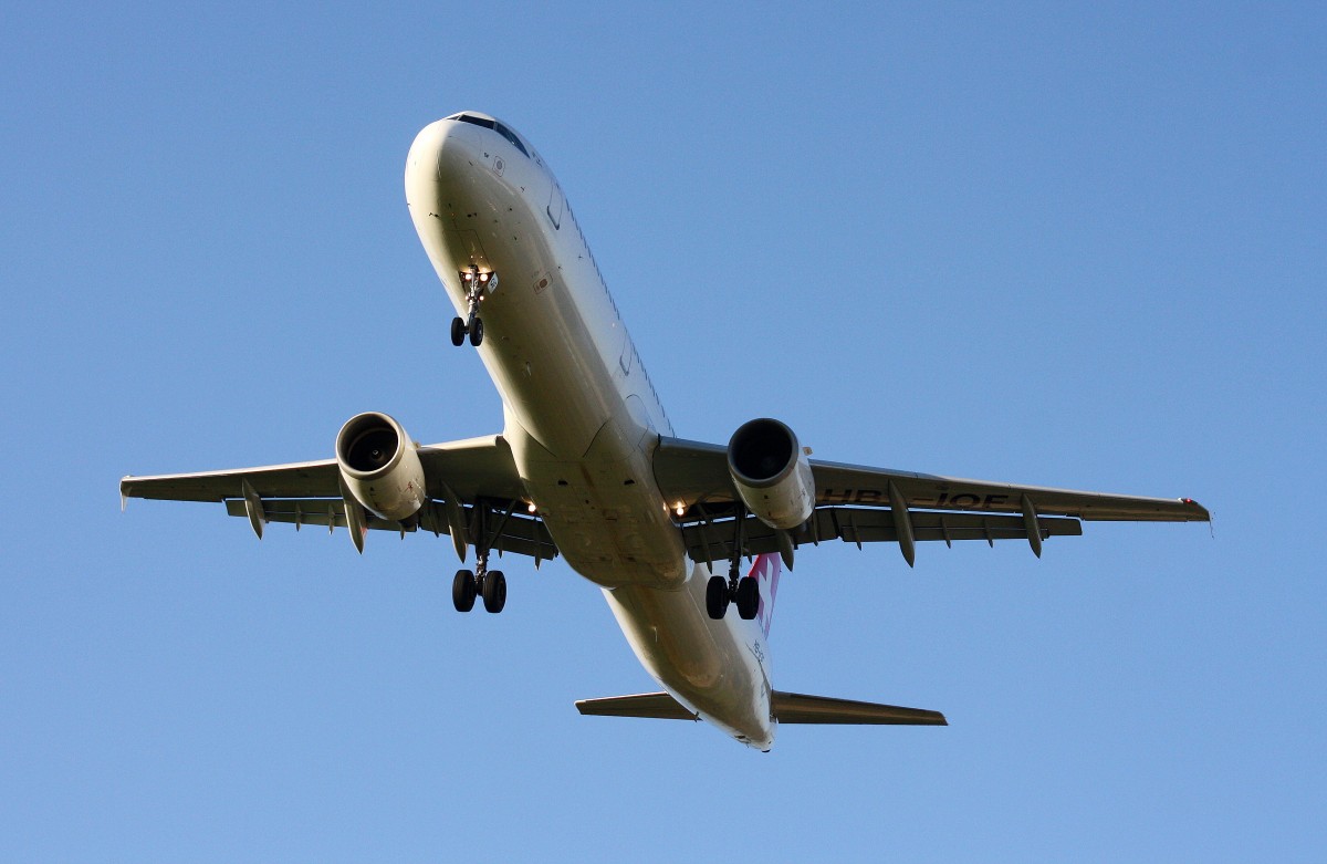 Swiss, HB-IOF,(c/n 541),Airbus A 321-111, 02.11.2014, HAM-EDDH, Hamburg, Germany 