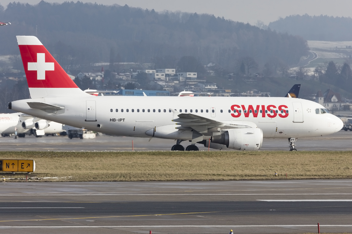 Swiss, HB-IPT, Airbus, A319-112, 23.01.2016, ZRH, Zürich, Switzerland 



