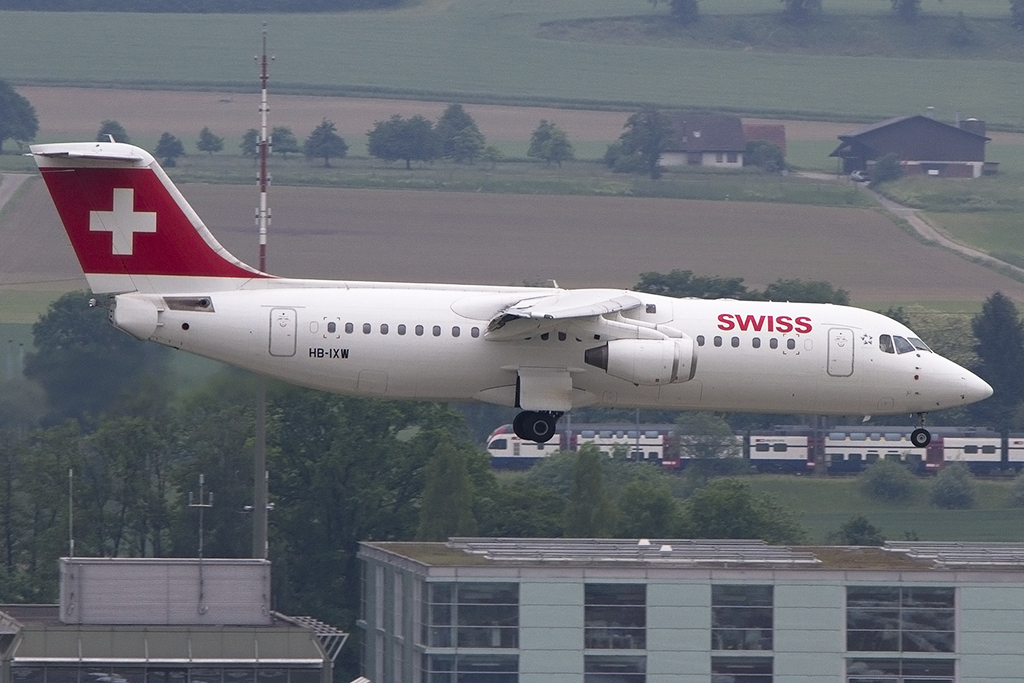 Swiss, HB-IXW, BAe, ARJ-100, 24.05.2015, ZRH, Zürich, Switzerland 




