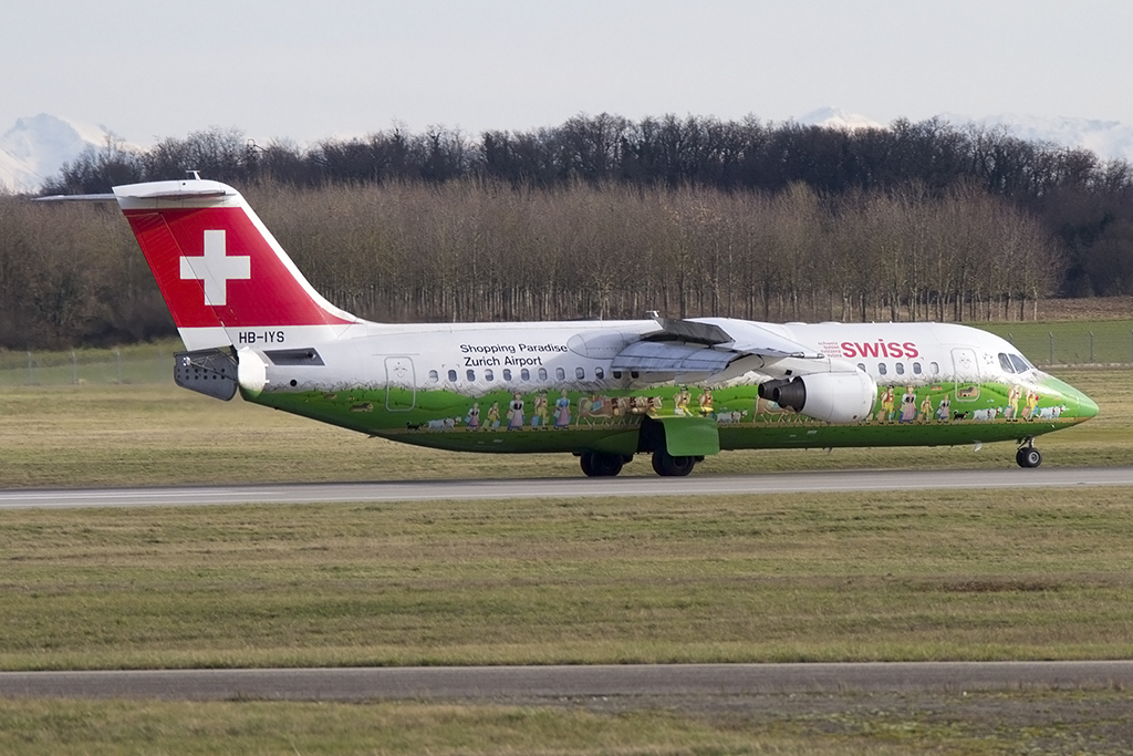 Swiss, HB-IYS, Aerospatiale, ARJ-100, 06.01.2014, LYS, Lyon, France




