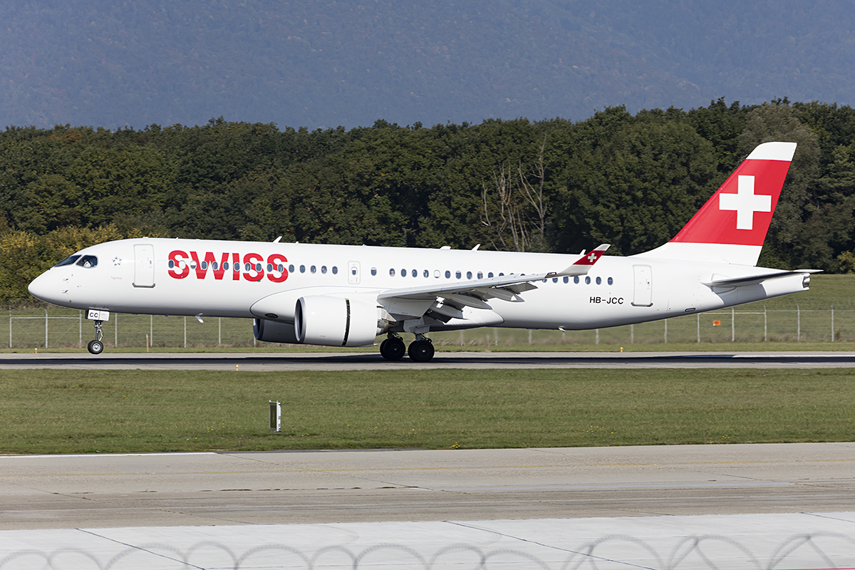 Swiss, HB-JCC, Bombardier, CS-300, 24.09.2017, GVA, Geneve, Switzerland 


